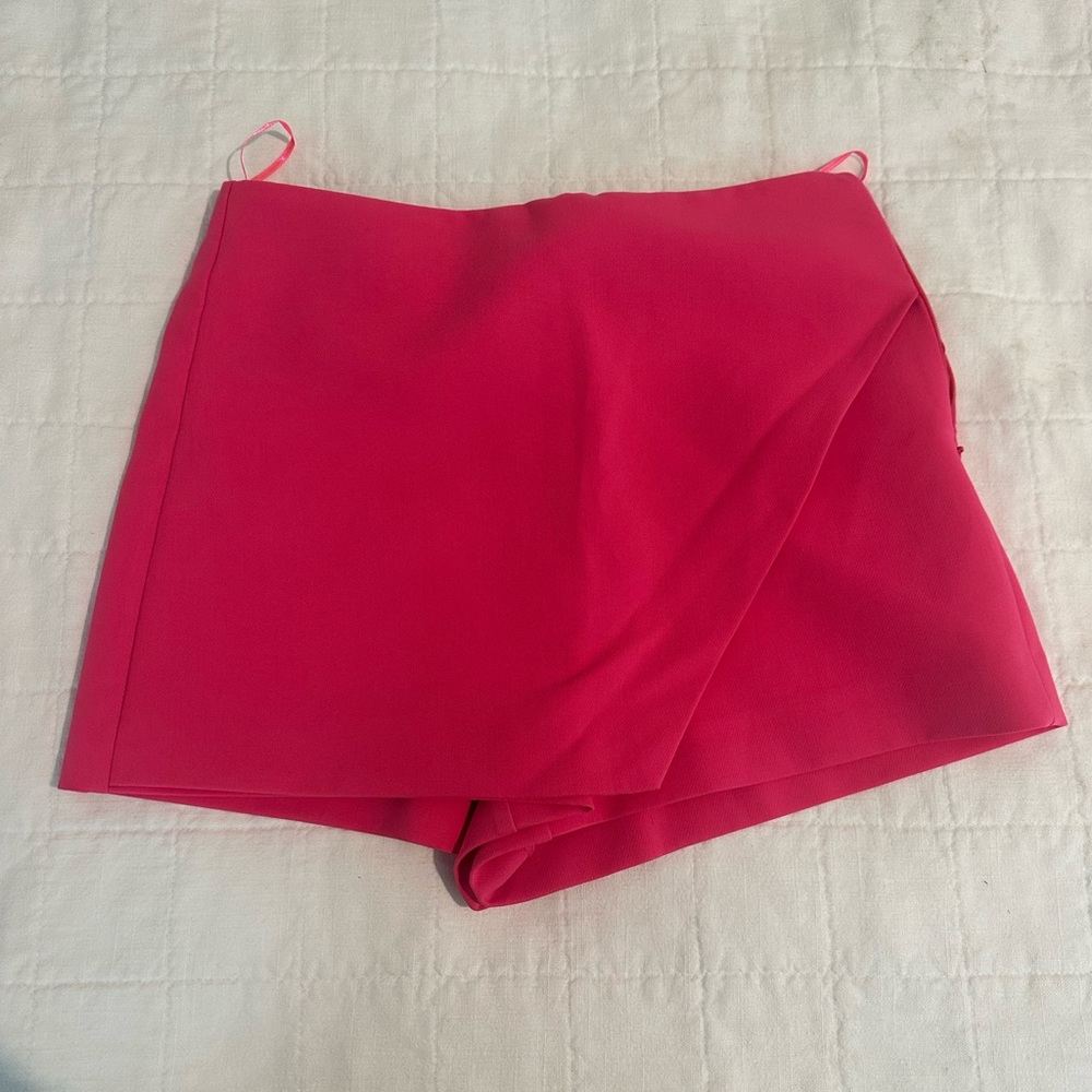 Zara - Short Pink Skort - Size Medium